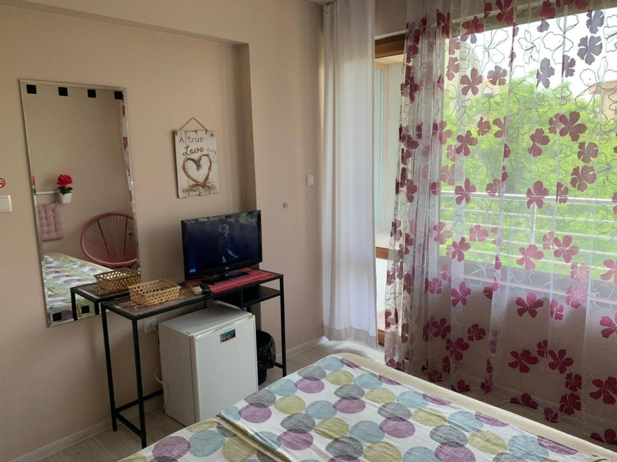 Appartamento Nesebar cozy Studio 302b Esterno foto