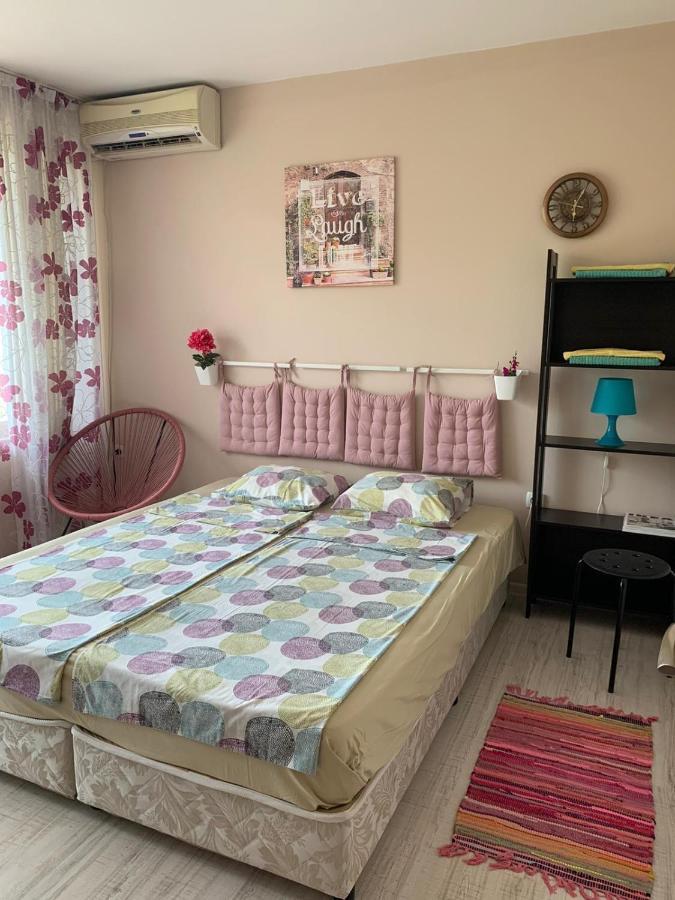 Appartamento Nesebar cozy Studio 302b Esterno foto